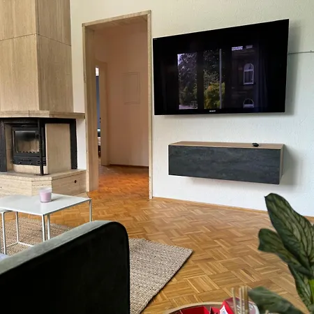 Nathanael Mit Kueche, Wlan & 4 Schlafzimmern Apartment