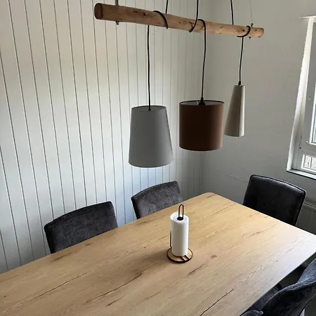 公寓 Nathanael Mit Kueche, Wlan & 4 Schlafzimmern