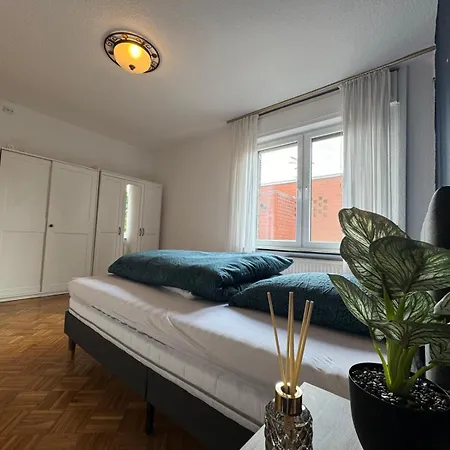 Nathanael Mit Kueche, Wlan & 4 Schlafzimmern Apartment *