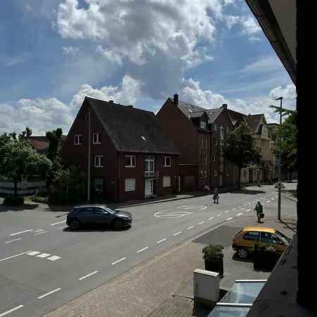 Apartment Nathanael Mit Kueche, Wlan & 4 Schlafzimmern