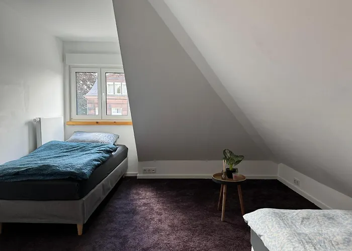 公寓 Nathanael Mit Kueche, Wlan & 4 Schlafzimmern *